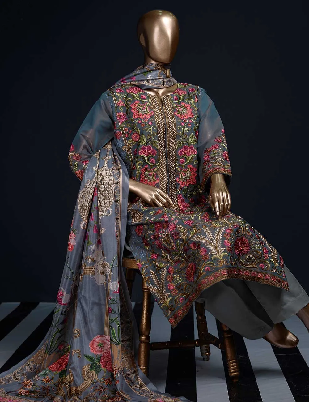 3 Pc Khaddi Lawn Unstitched Embroidered Dress (TP-09)