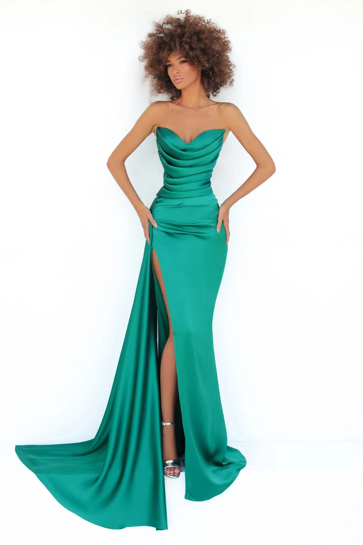 51144 LADY TARIK EDIZ