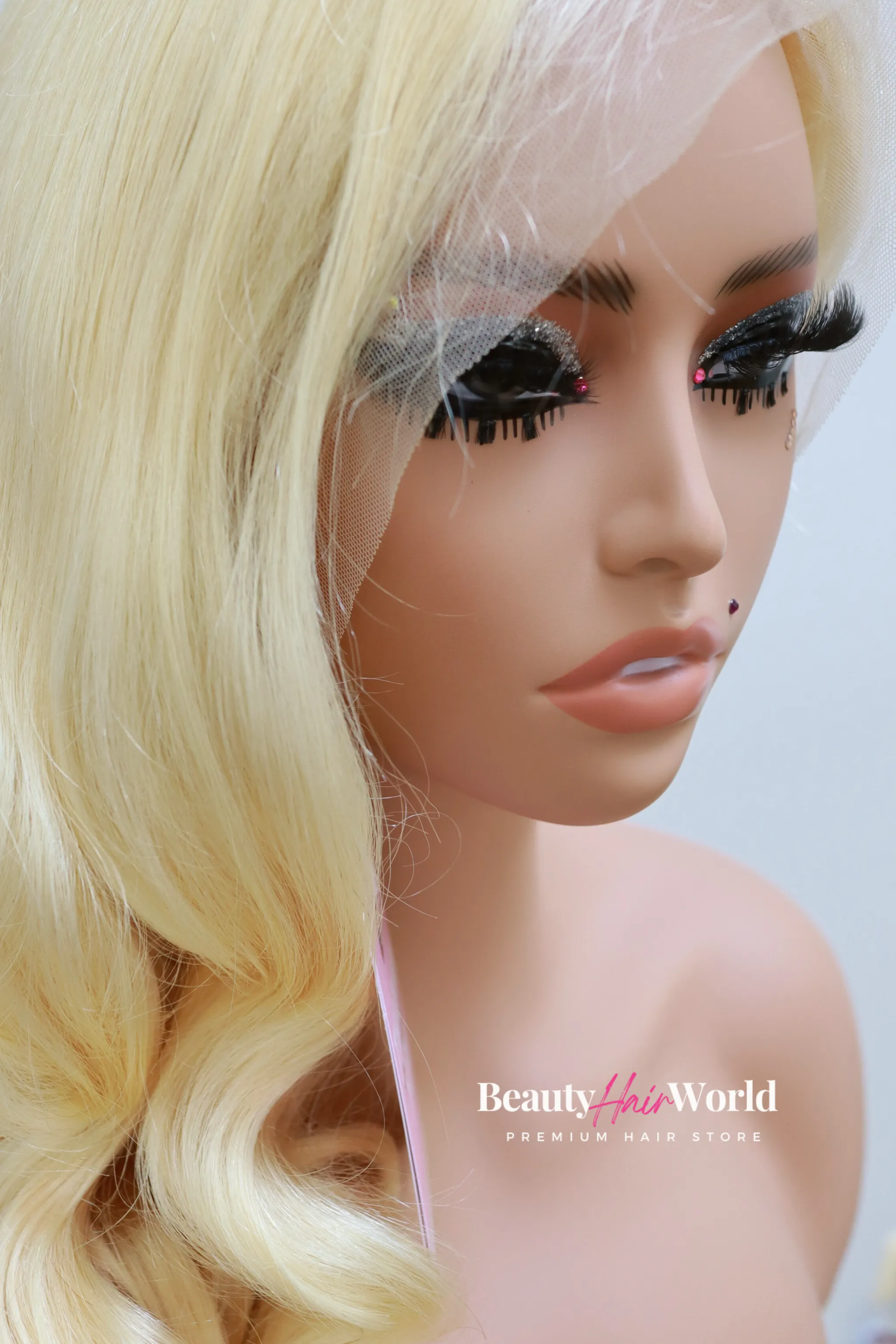 613 Top Quality Body Wave 13x4 Undetectable Frontal Lace Glueless Wig