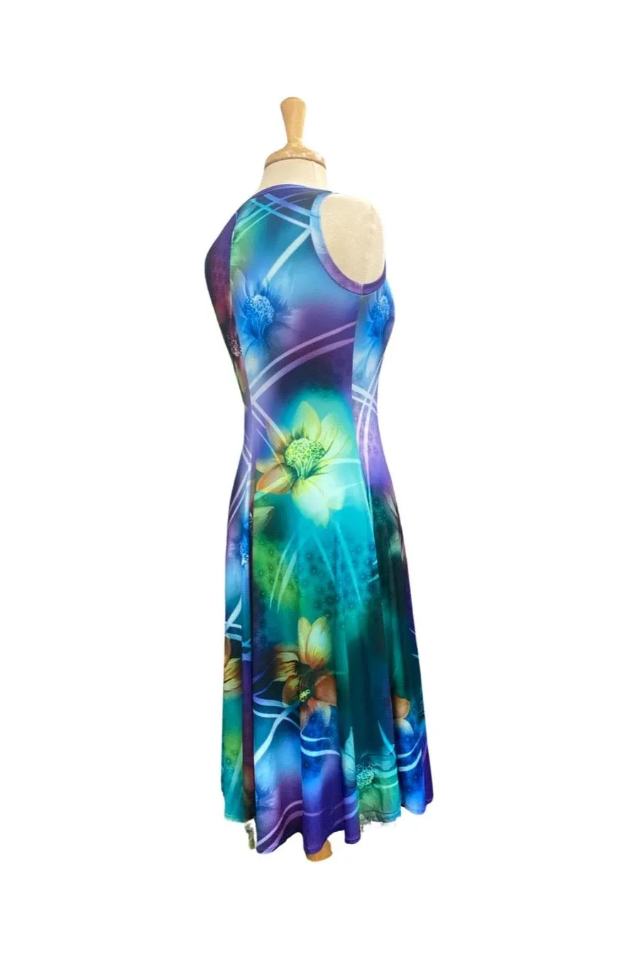ALBERTA Sleeveless V-Neck Flared Dress