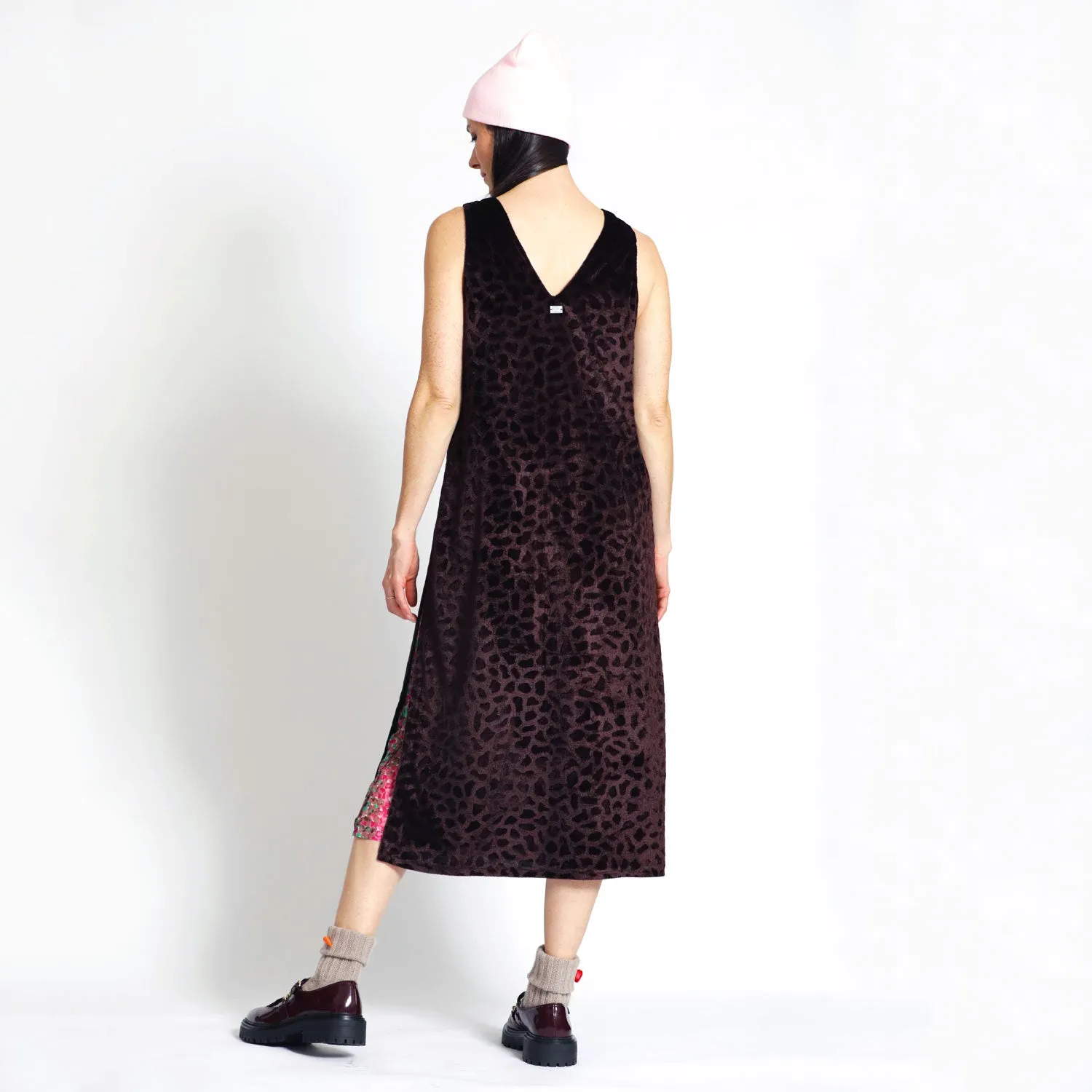 Animal-Print Dress with Slit in Brown Velvet And Pink Silk Belt