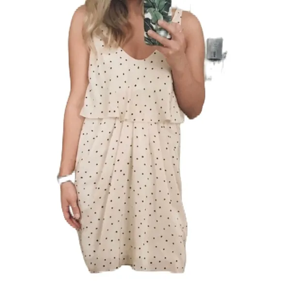 Aritzia T. Babaton black polka dot gathered 100% silk dress XS