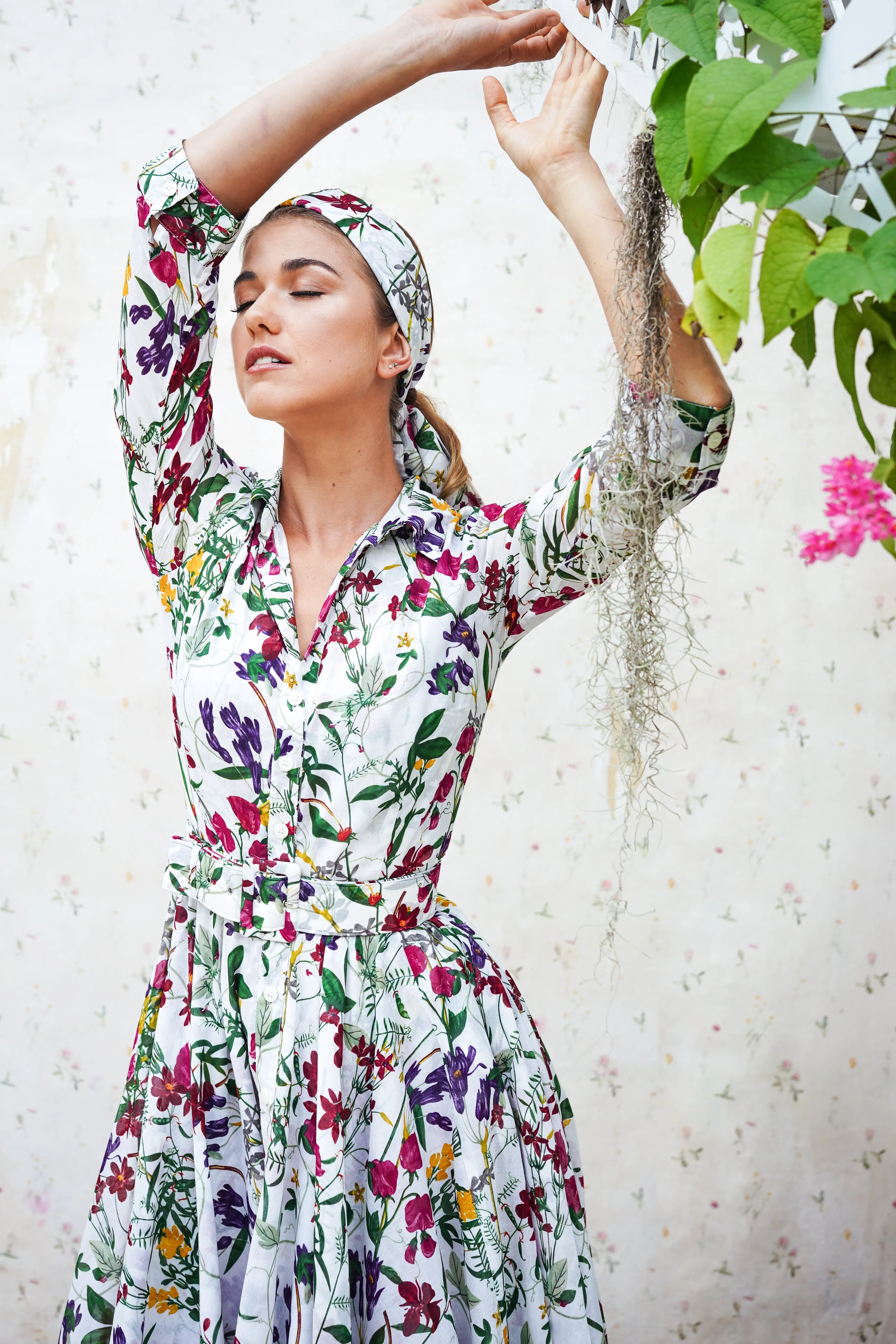 Aster Dress Shirt Collar 3/4 Sleeve Midi Length Cotton Musola (Fairy Tail Flower)