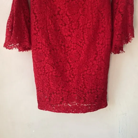 Bardot 10 Solange Lace Midi Dress