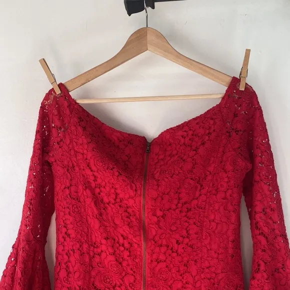 Bardot 10 Solange Lace Midi Dress