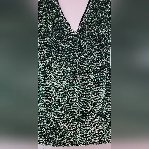 Bardot Lilia Sequin Mini Dress Sz LARGE