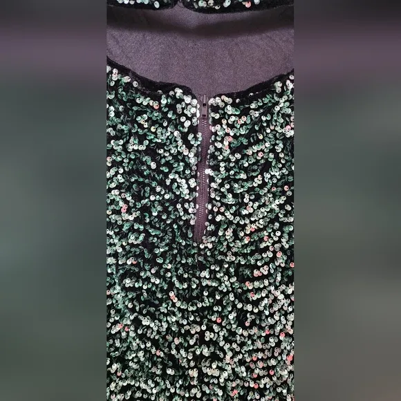 Bardot Lilia Sequin Mini Dress Sz LARGE