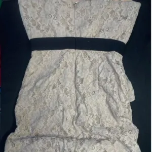 BCBGMAXAZRIA Womens SZ 4 Beige Lace Floral Strapless Sheath Dress Alexandra