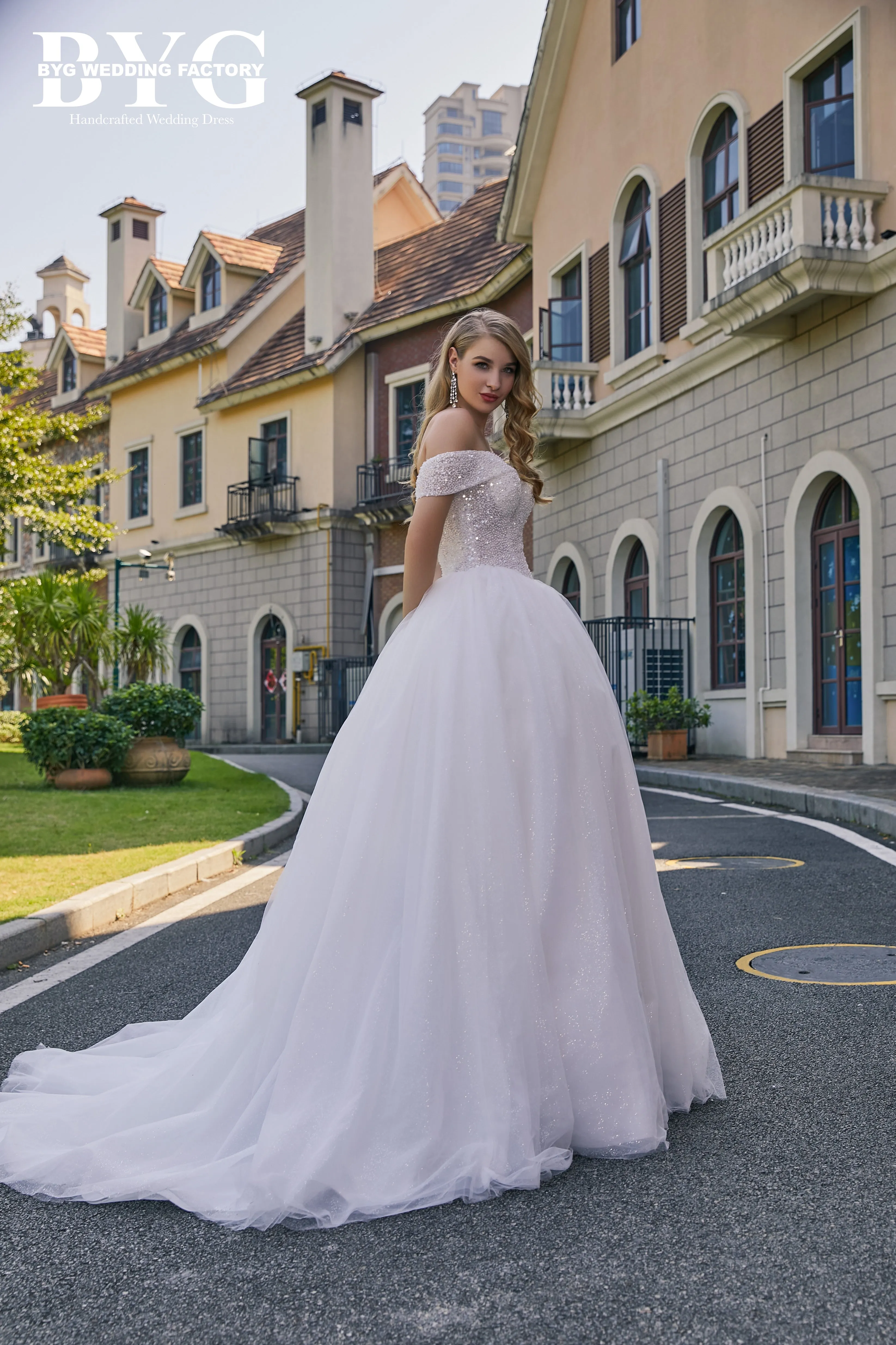 BYG #S002 off the shoulder pearls wedding dress