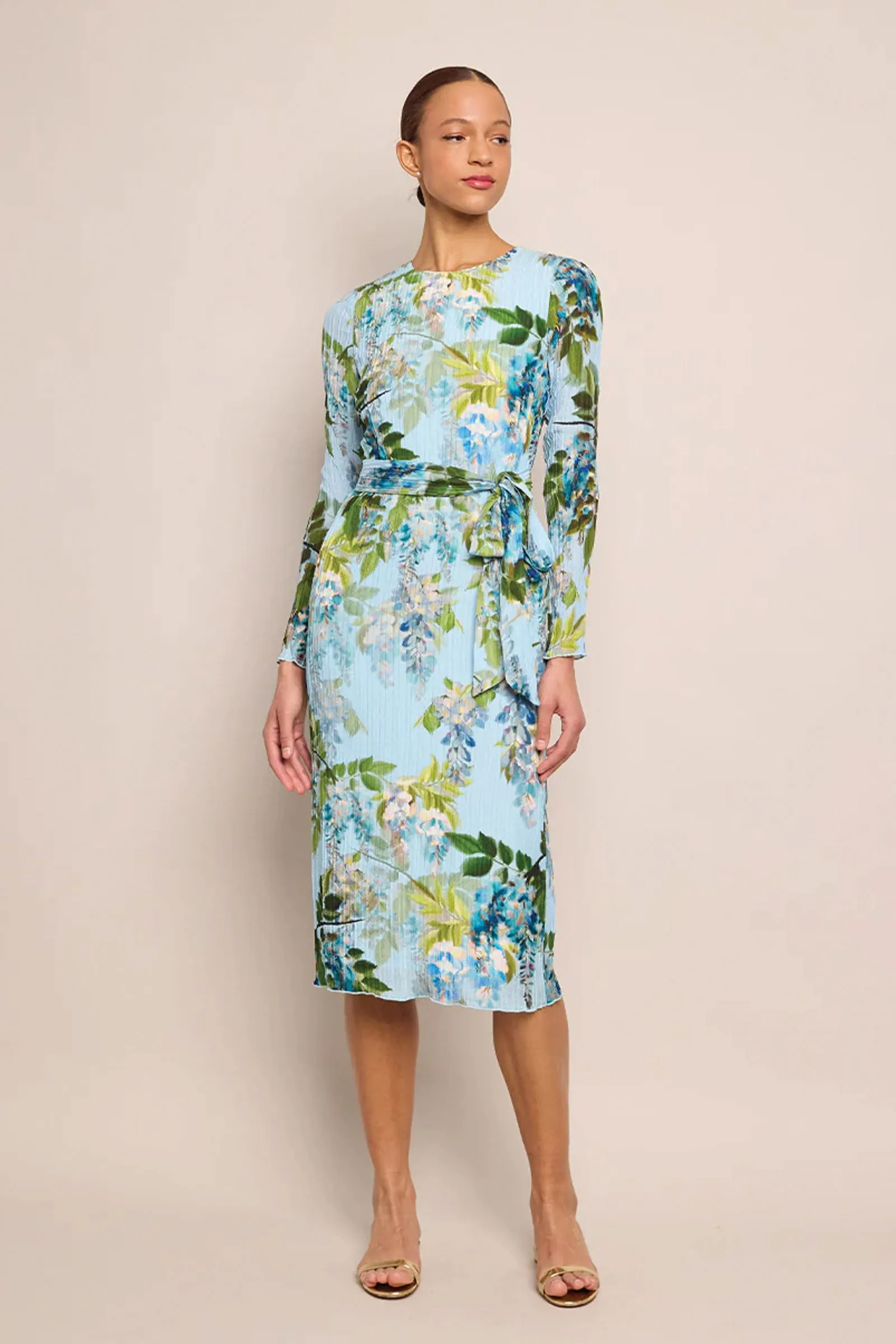 Cara Cara Pepper Dress in Wisteria Light Blue