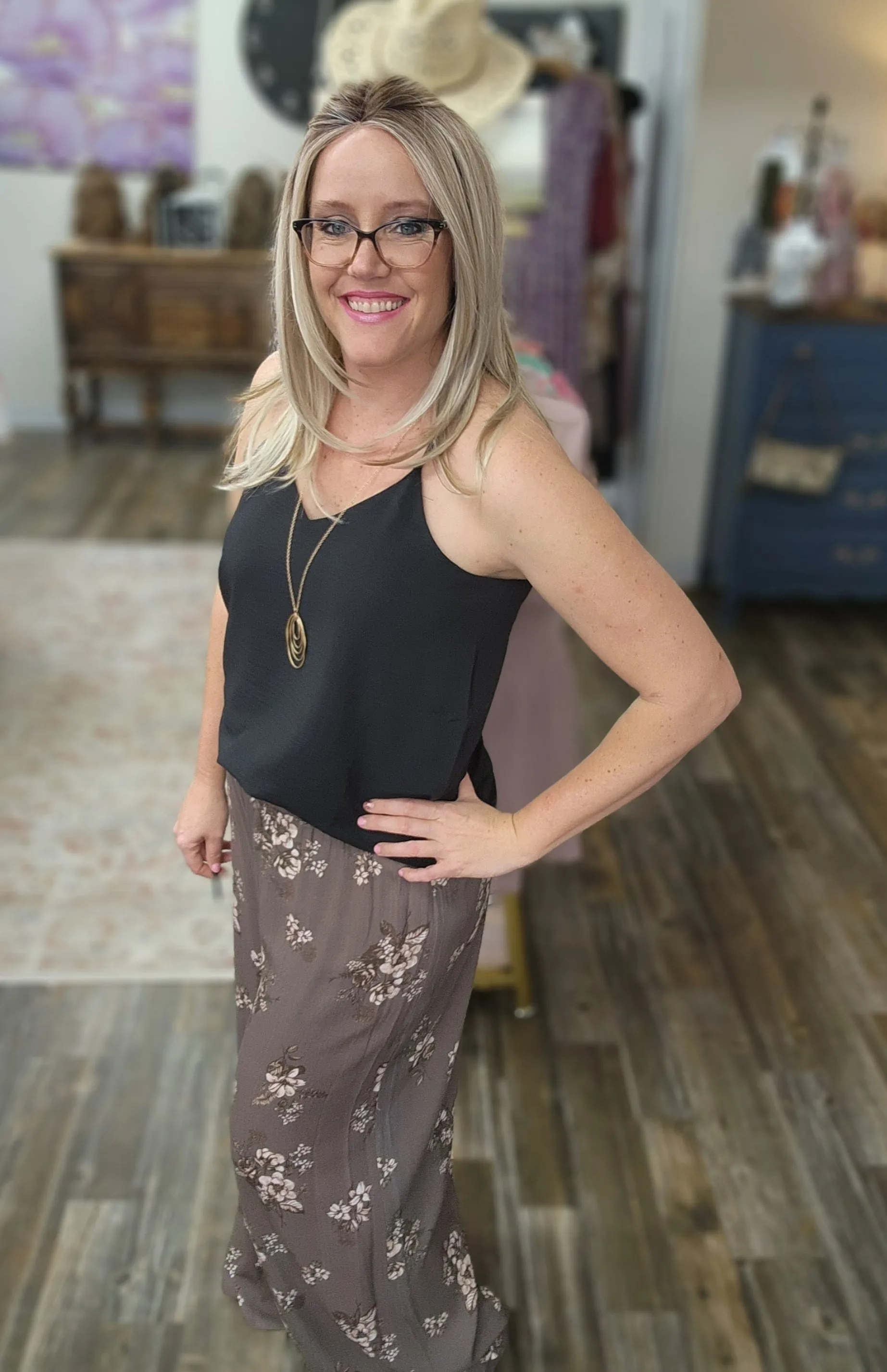 Carnival linen cami in black