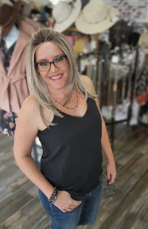 Carnival linen cami in black
