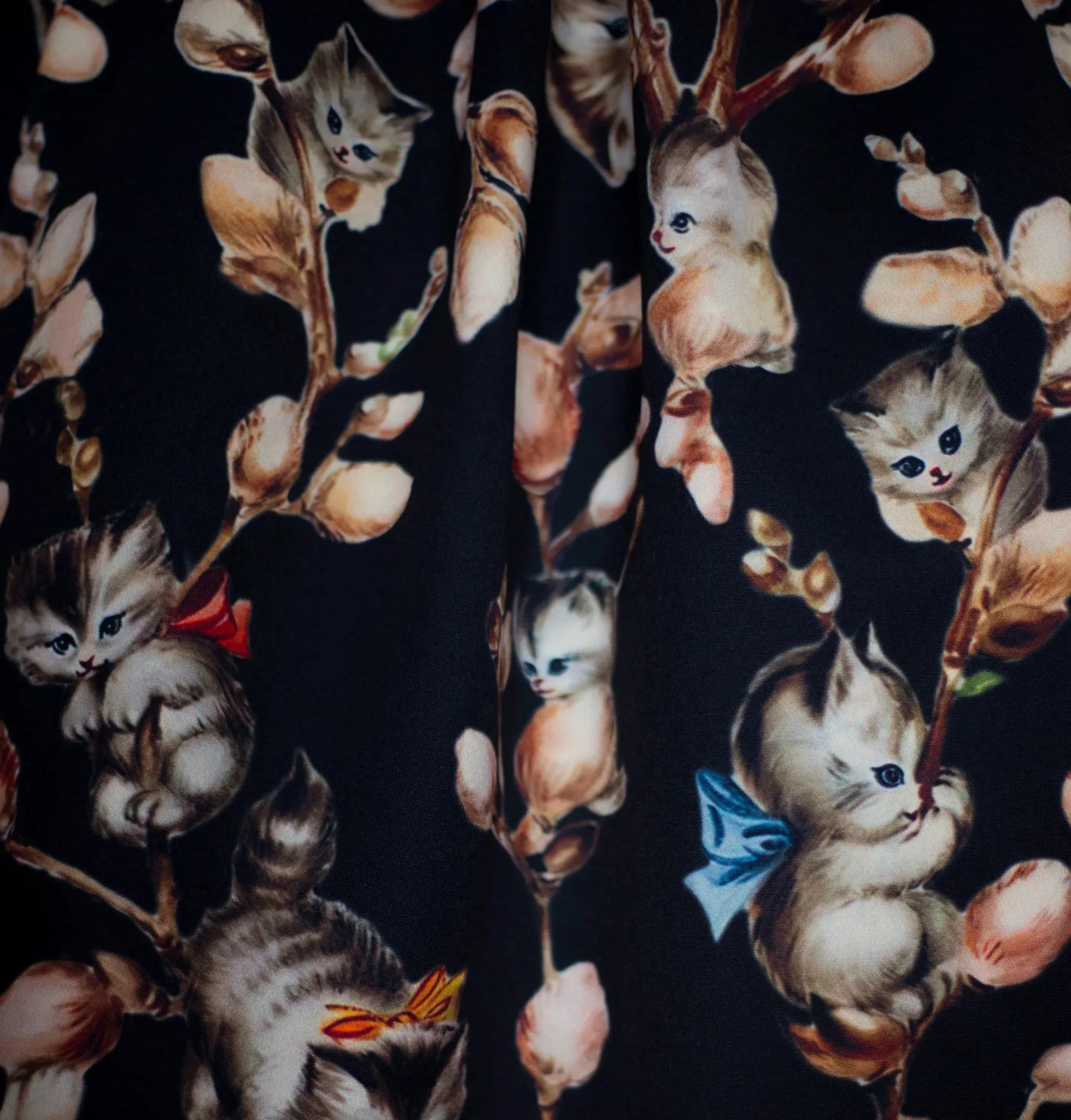 Catkins Ecru - OP (ecru or black )
