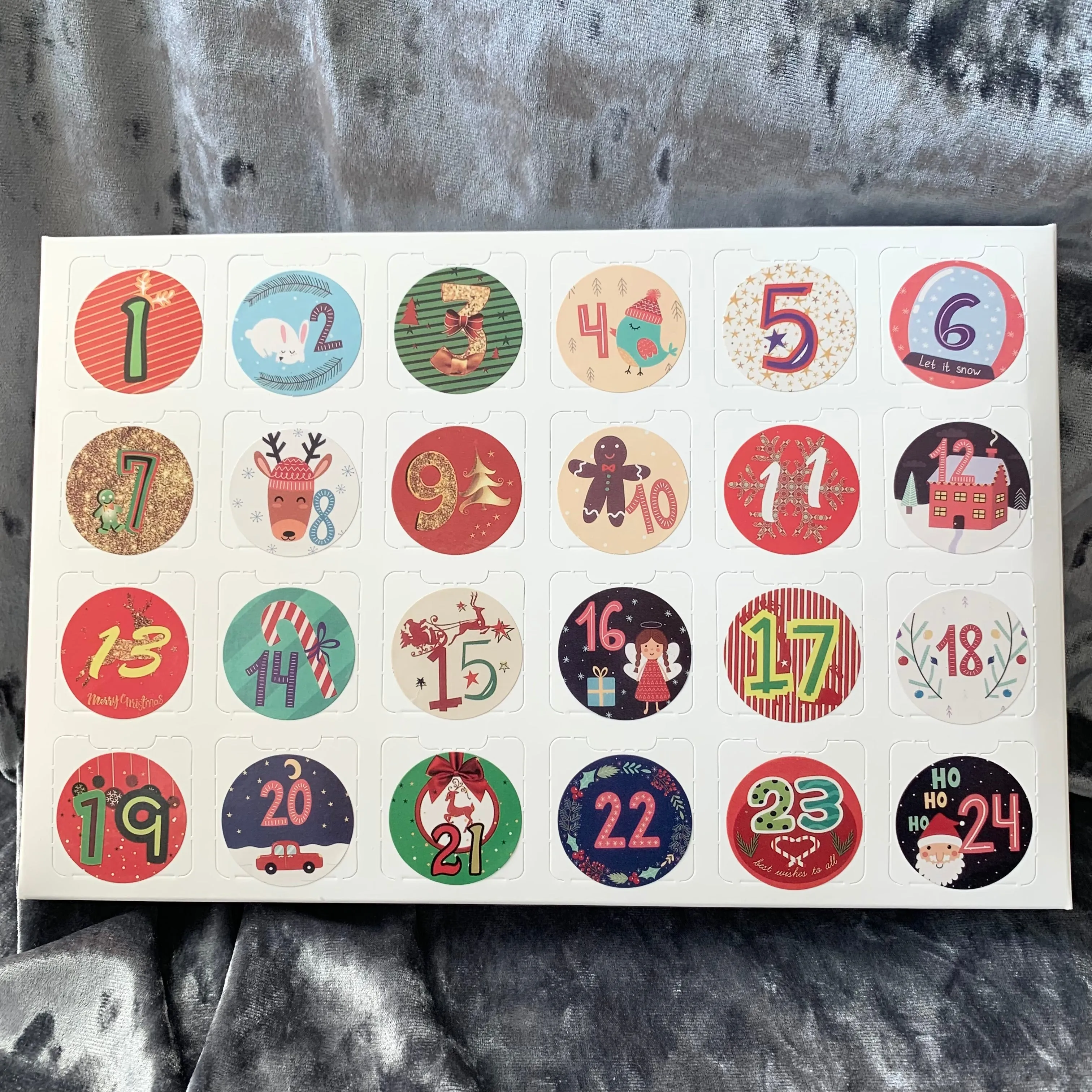 Christmas Countdown: Holiday Wax Melt Advent Calendar