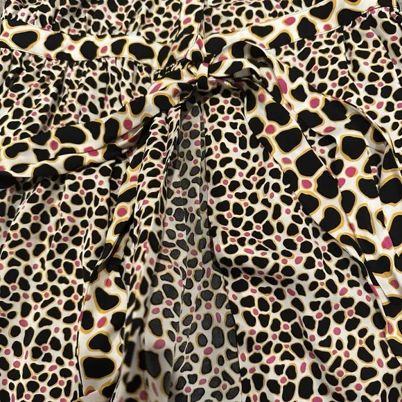 Diane Von Furstenberg Abel Surplice Wrap Dress V Neck Silk Cheetah Print Sz 2