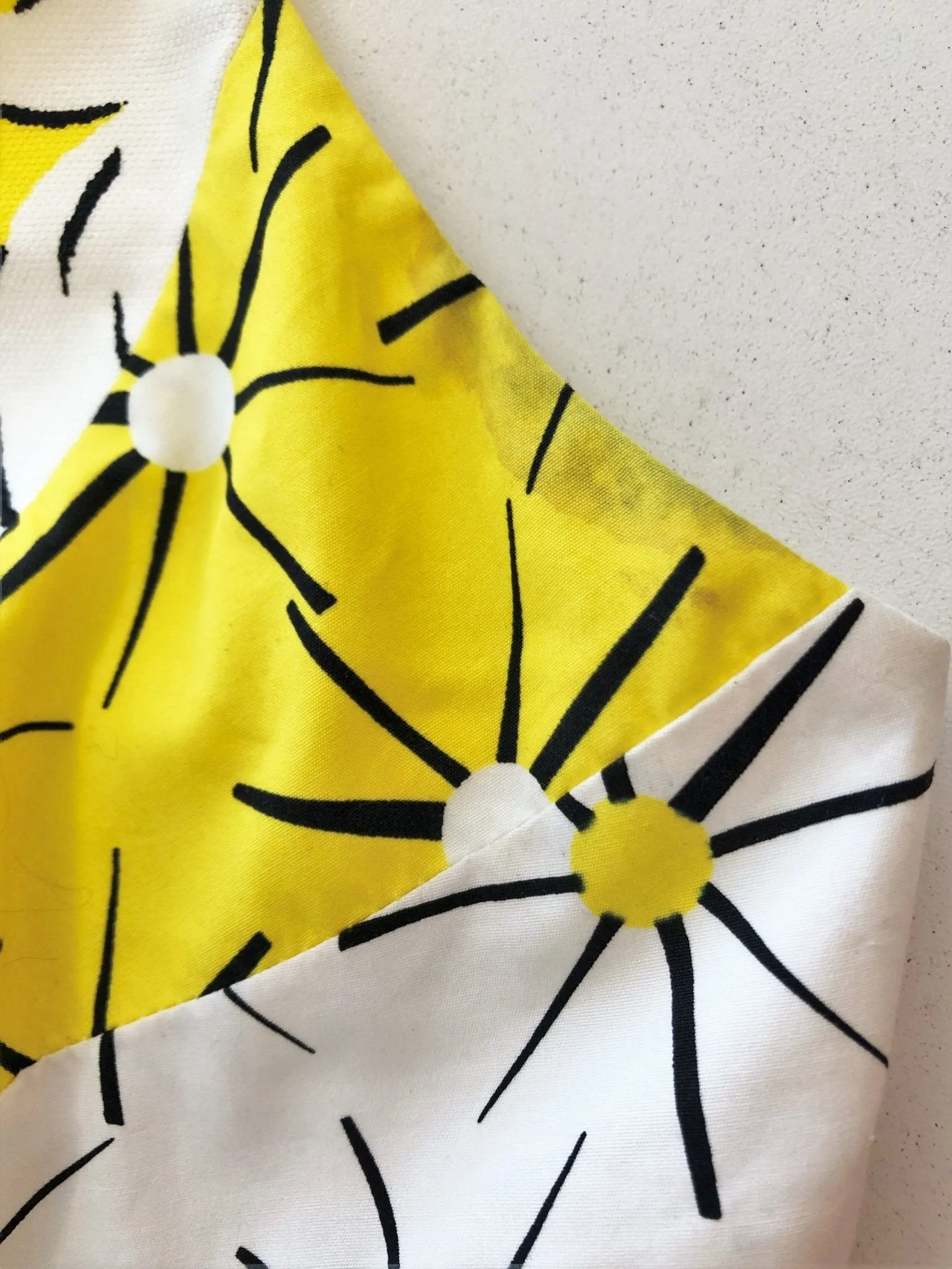 Diane von Furstenberg Dress Yellow Floral Print Size 2 Sleeveless Fit & Flare