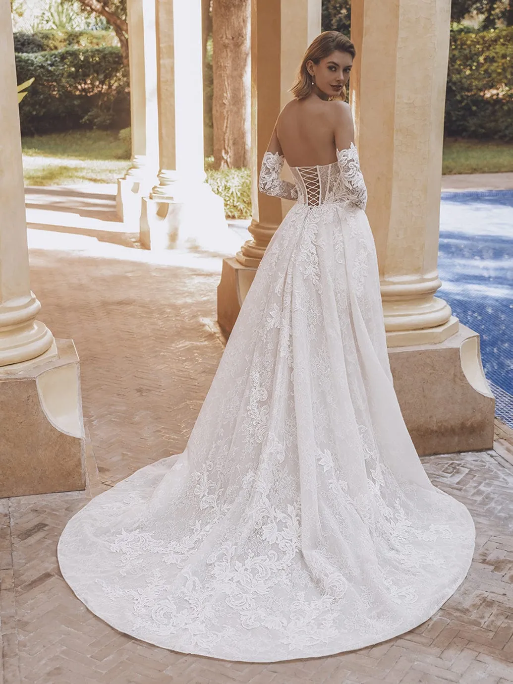 Enzoani: Una