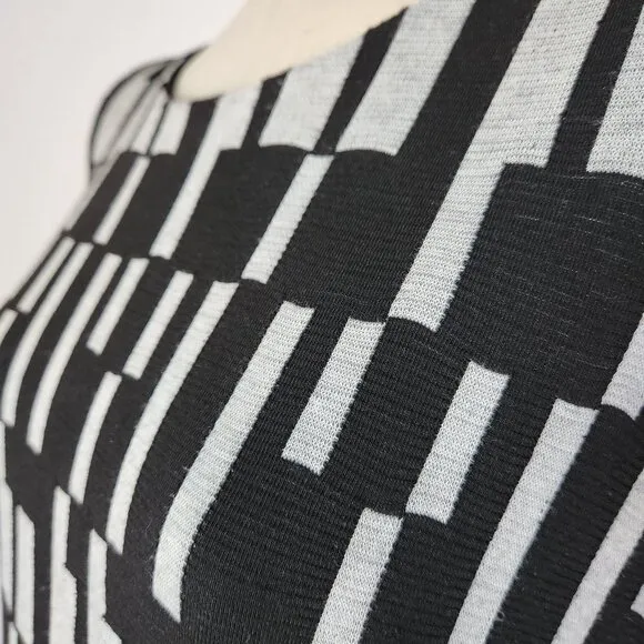 Frank Lyman Sheath Dress Grommet Accent Sleeveless Geo-Printed Black Beige