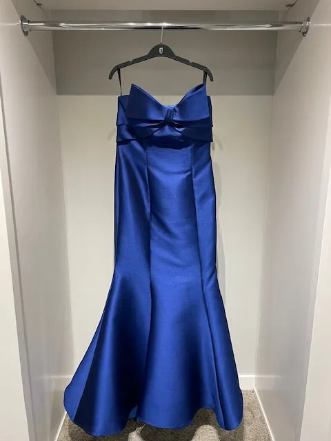 Frascara "3741" in Royal, Sizes 10 & 12