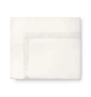 Giza 45 Lace Flat Sheet by Sferra