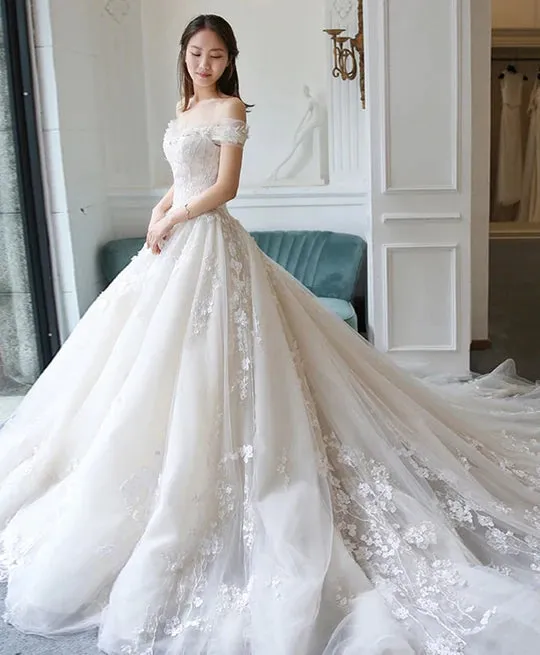 Gorgeous Off the Shoulder Lace Wedding Dresses Tulle Vintage Bridal Gown
