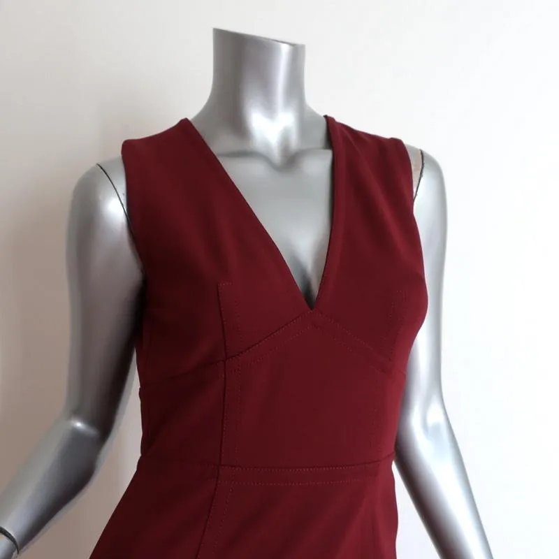 Gucci Dress Red Compact Jersey Size Small Sleeveless V-Neck Sheath