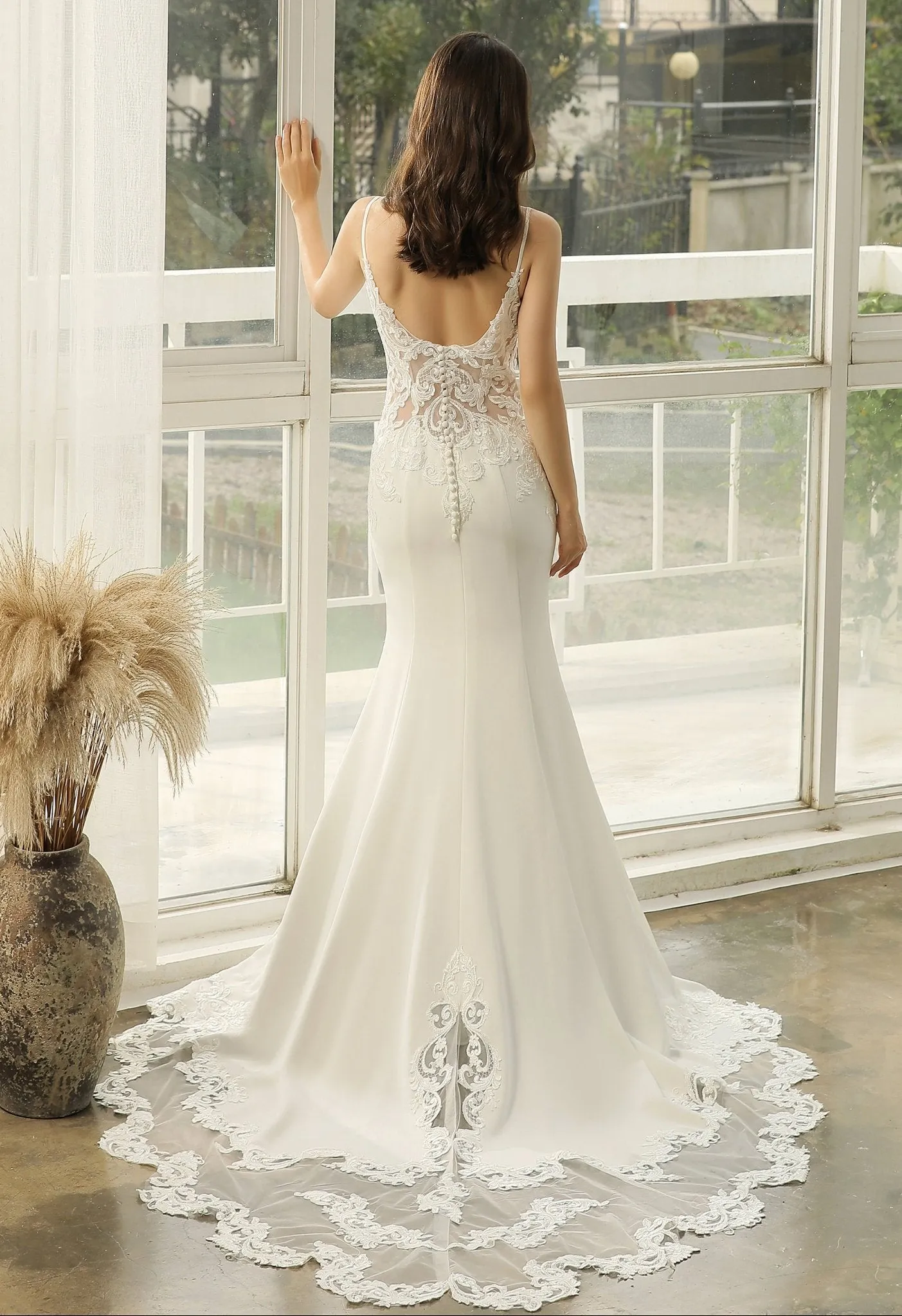 Jara Ivory Fit and Flare Wedding Gown with Train Size 10 Express NZ wide
