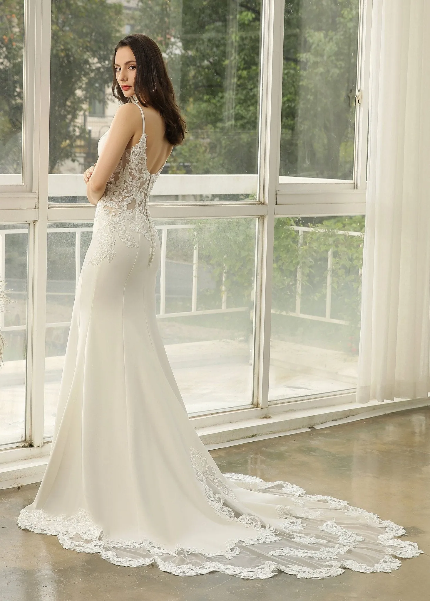 Jara Ivory Fit and Flare Wedding Gown with Train Size 10 Express NZ wide