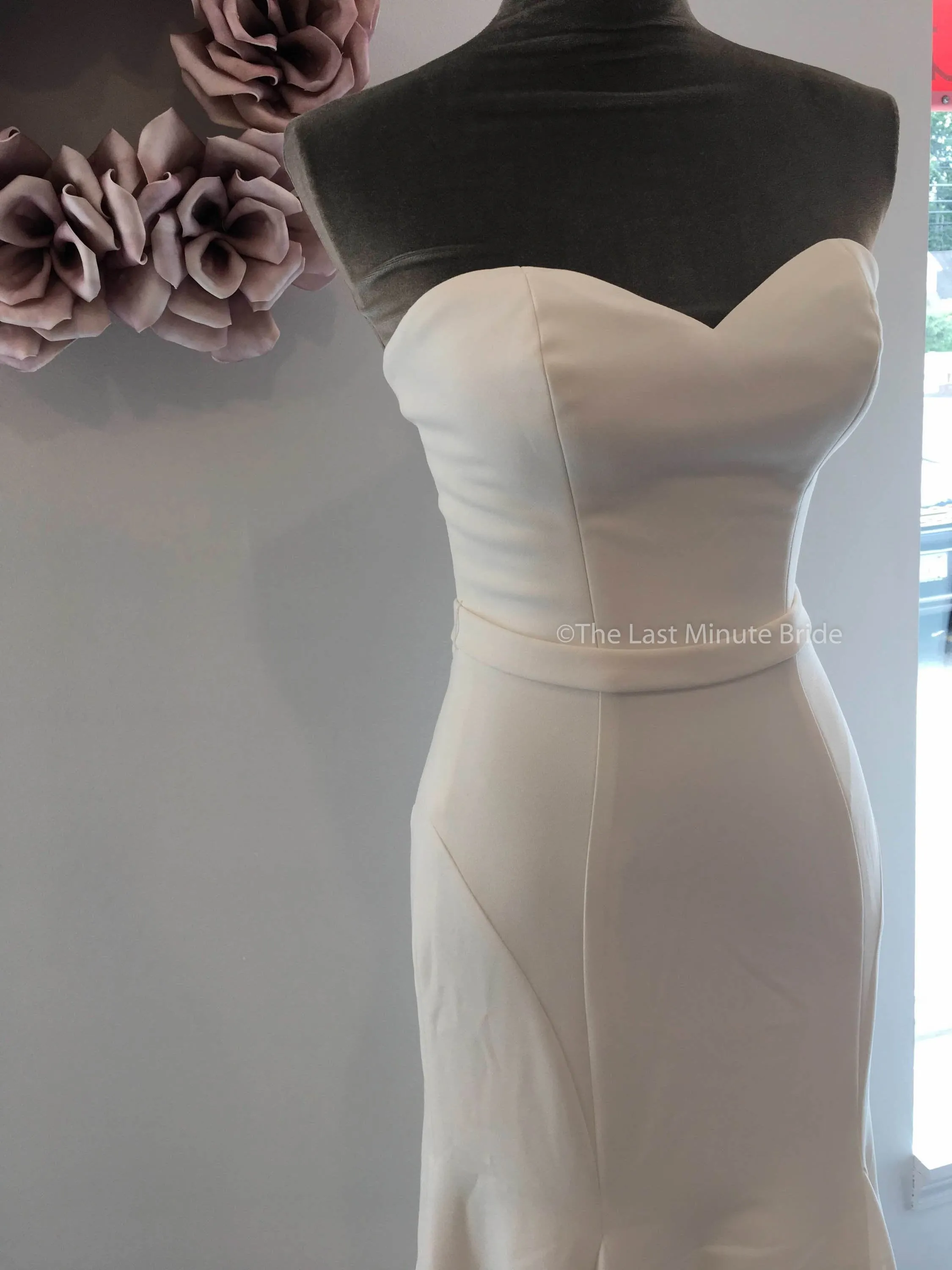 Justin Alexander 55018 size 6