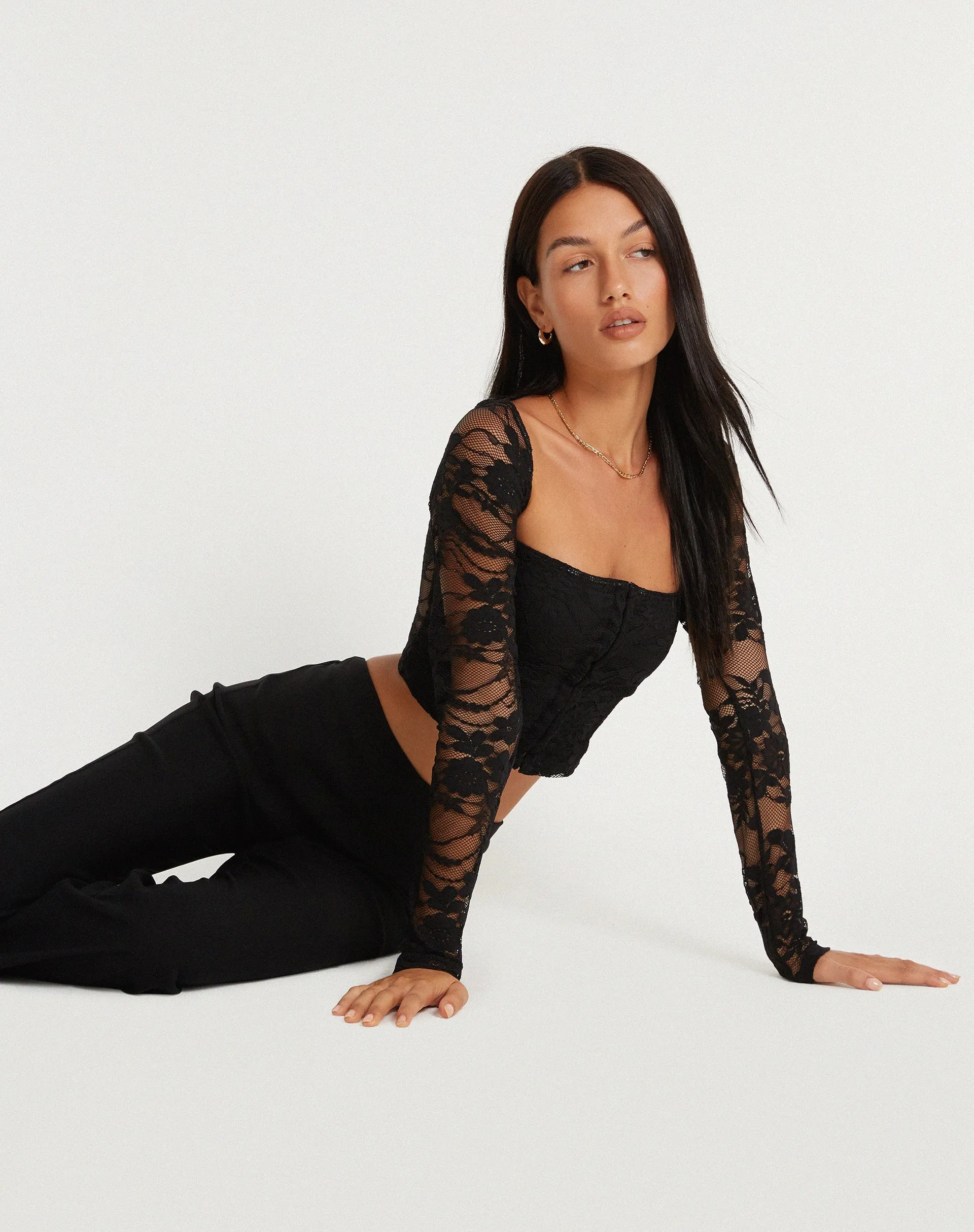 KHAFILA TOP LACE BLACK