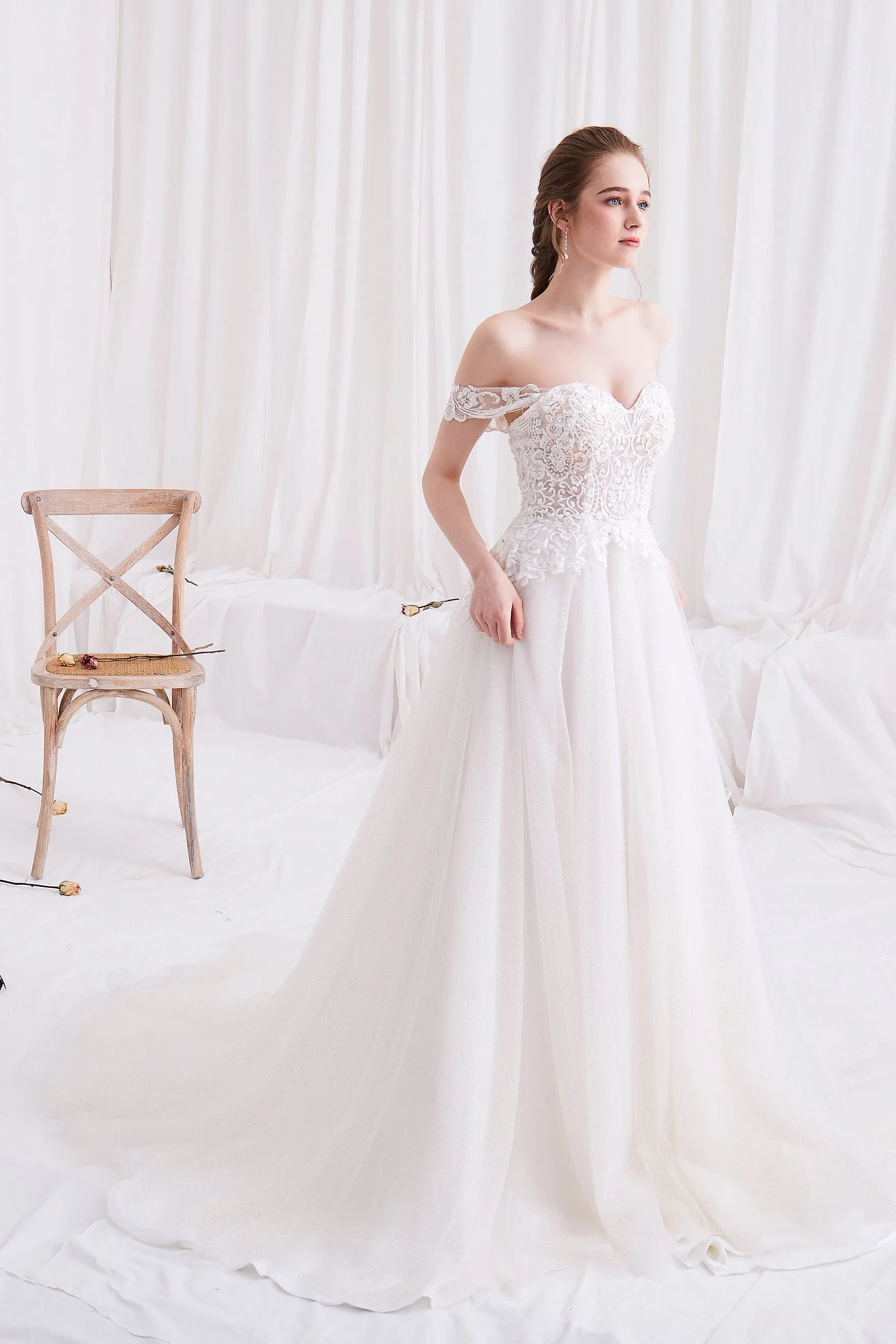 Lyra - Selena Huan off-the-shoulder Italy Sequin Embroidery lace glowing A-line gown
