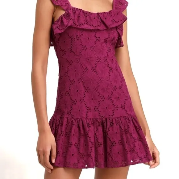 NEW-LULU’S Eyelet/Lace/Ruffled Magenta Short Dress