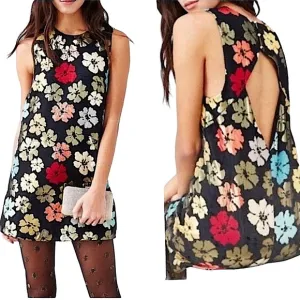 NWT Cooperative Motif-sheath dress