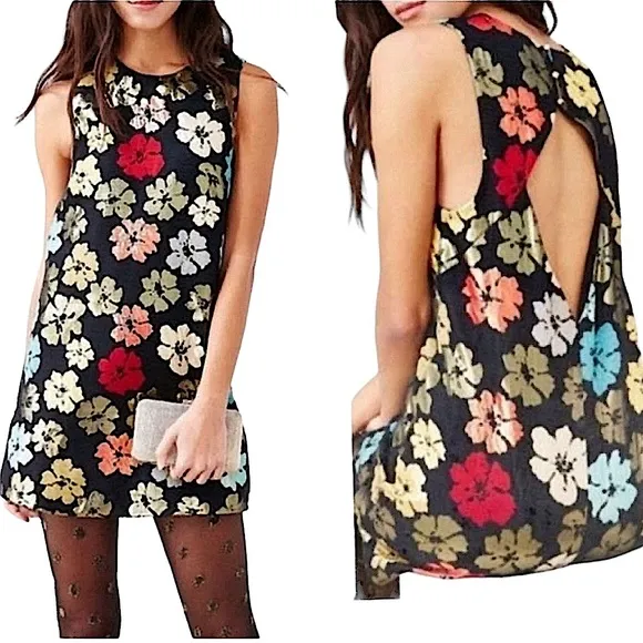 NWT Cooperative Motif-sheath dress