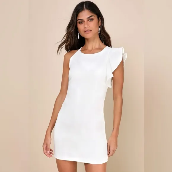 NWT Lulu’s Dinah White One-Shoulder Dress