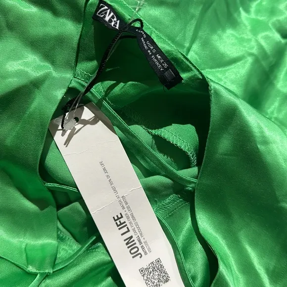 NWT ZARA GREEN-GRASS SATIN LINGERIE STYLE DRESS Small 3564/168 BLOGGERS Fave