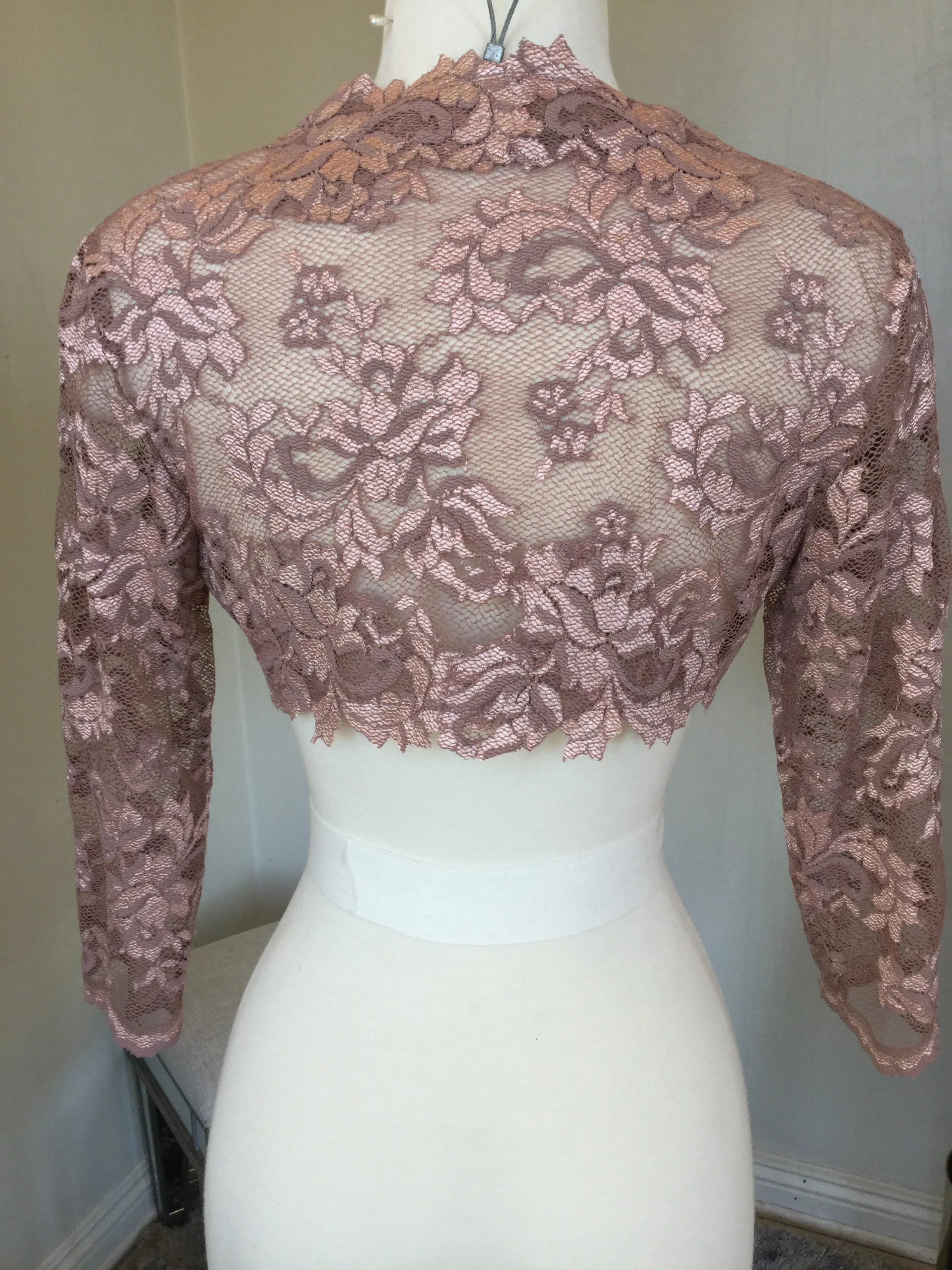 Olvi's Lace Bolero