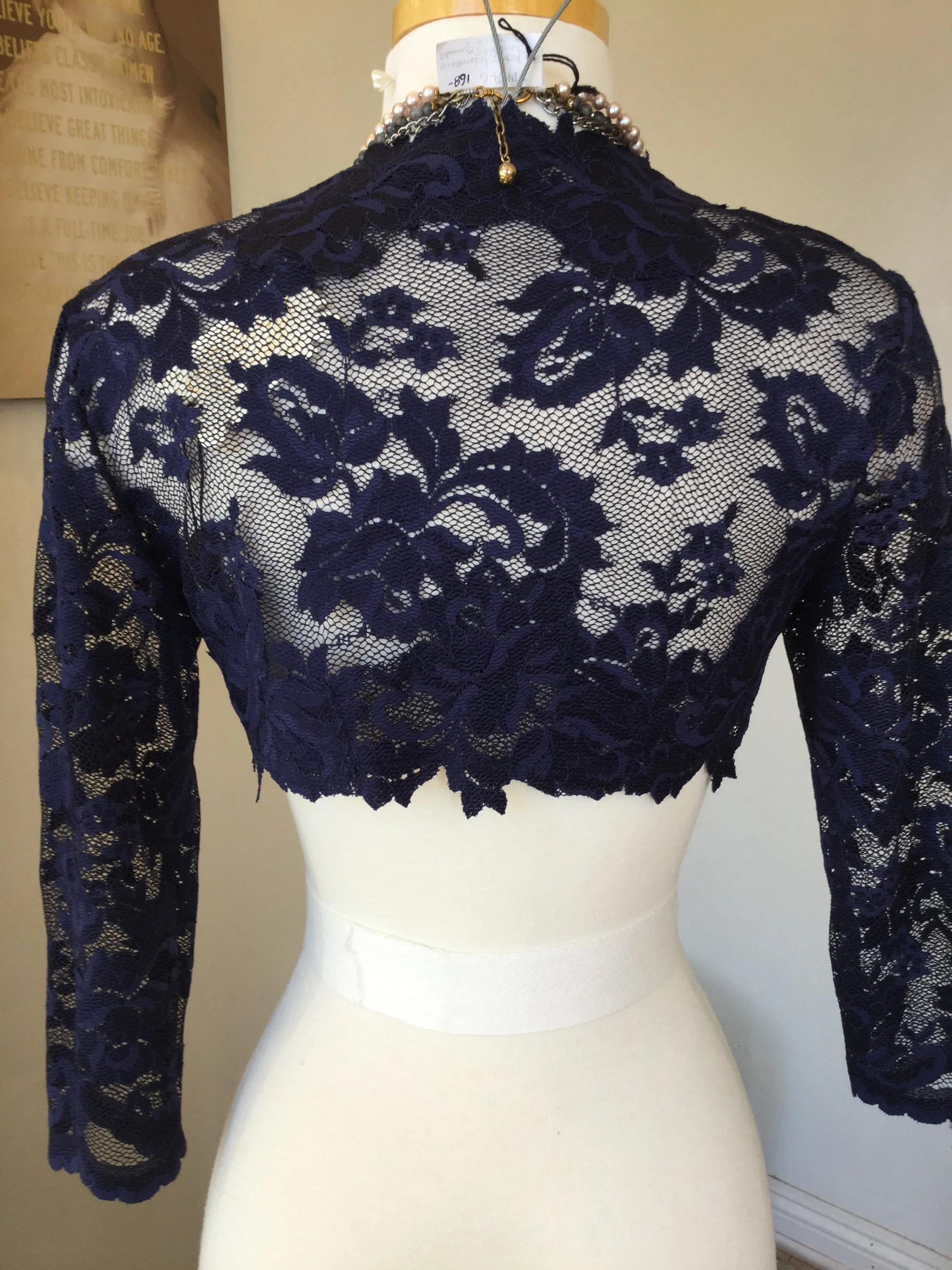 Olvi's Lace Bolero
