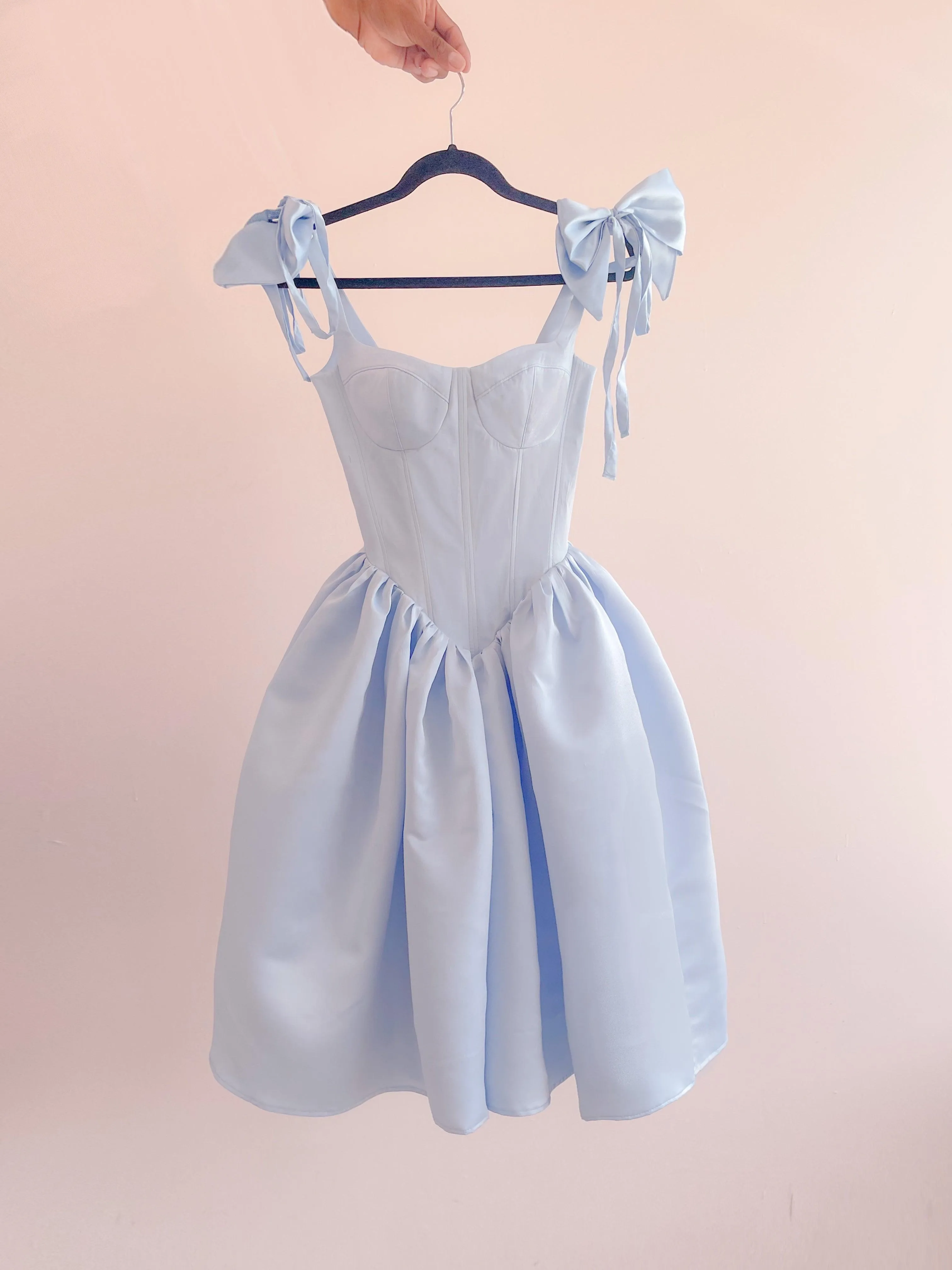 Pavlova dress