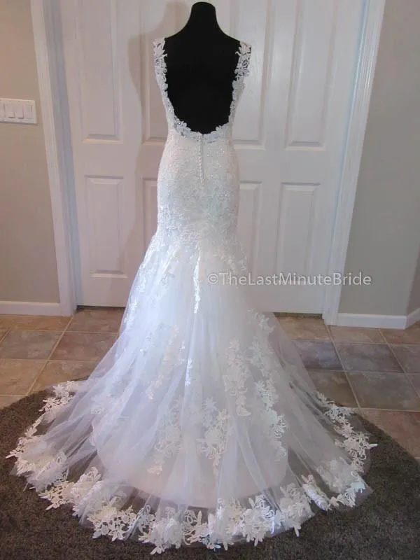 Private Collection Hannah 18047 size 6