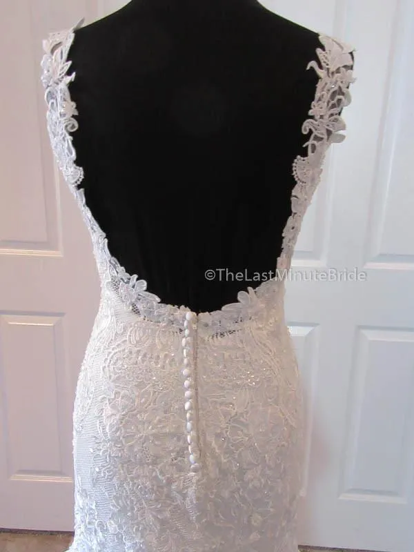 Private Collection Hannah 18047 size 6