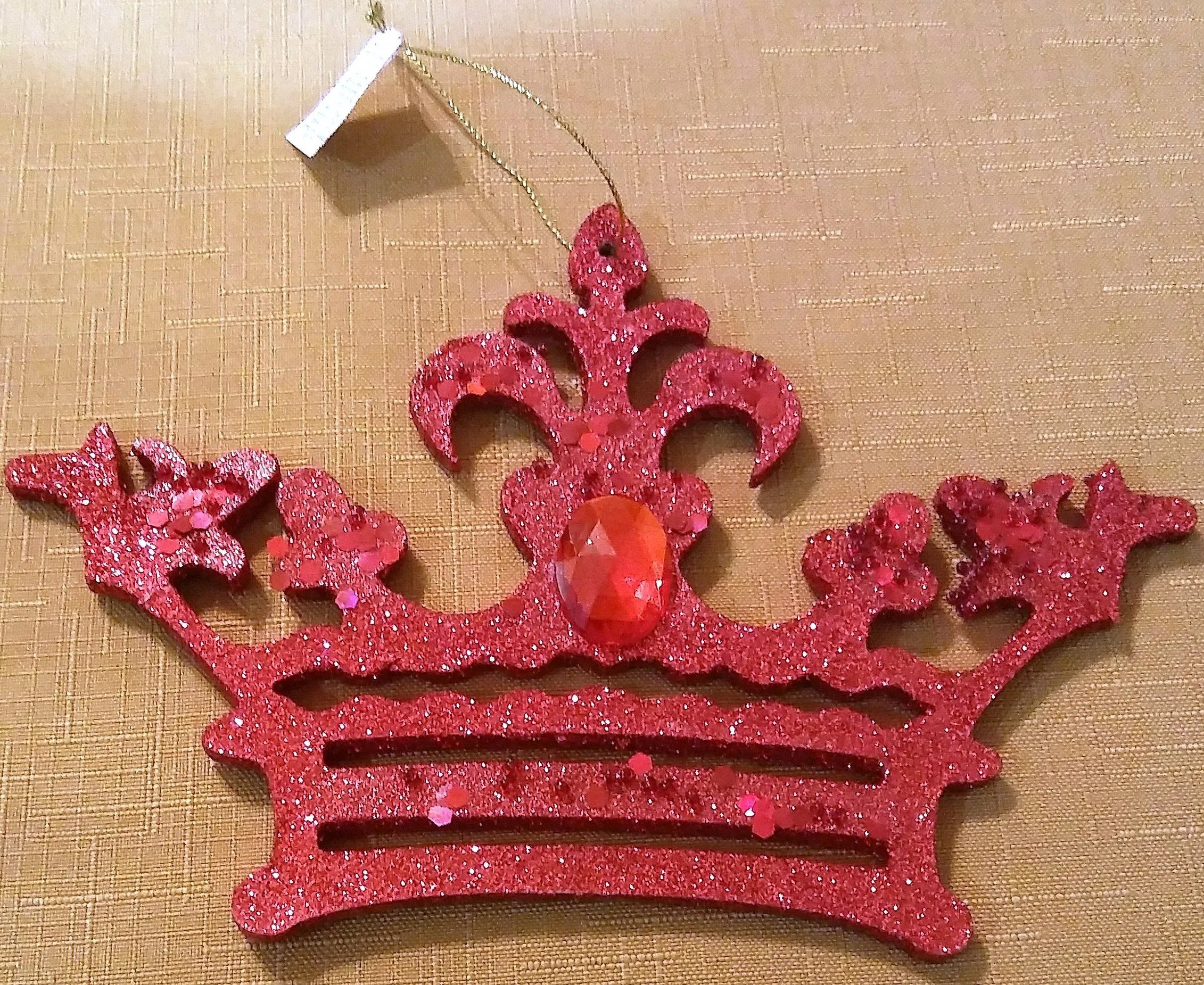 RED GLITTER CROWN