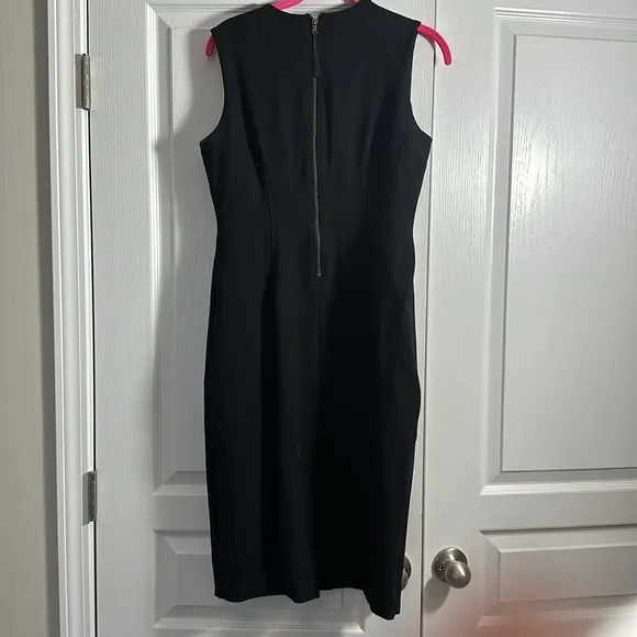 Spanx The Perfect Sheath Dress Medium Black EUC smoke free home
