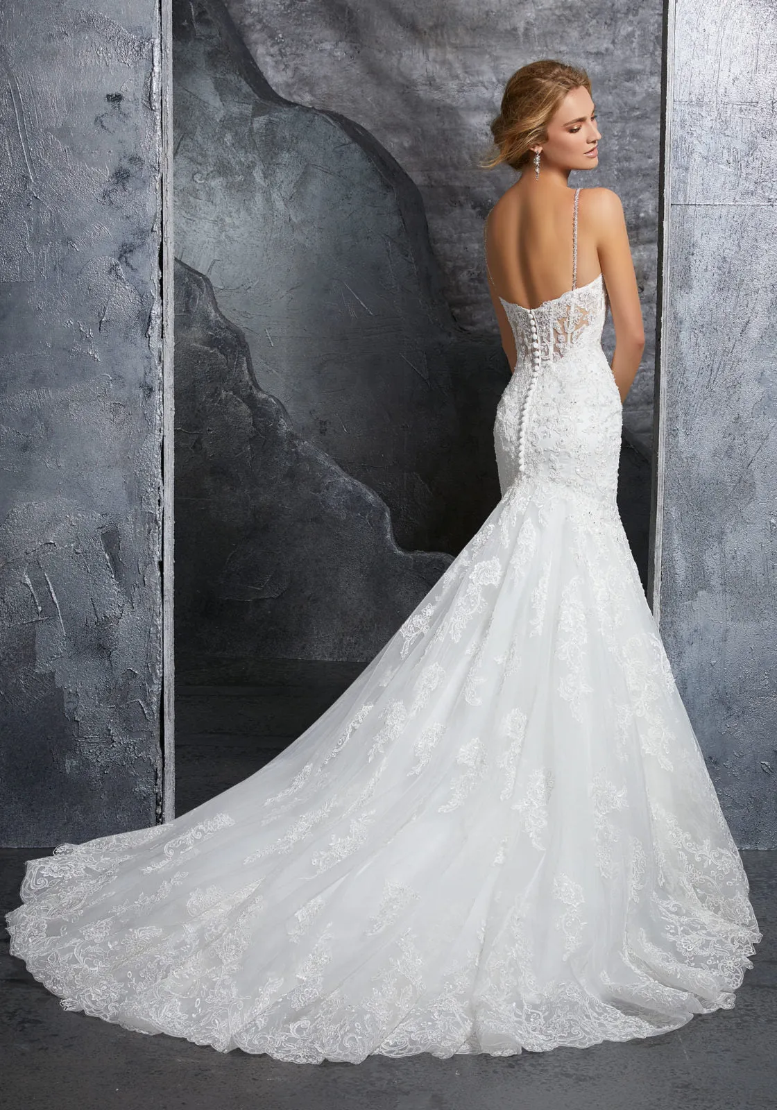 Style 8210