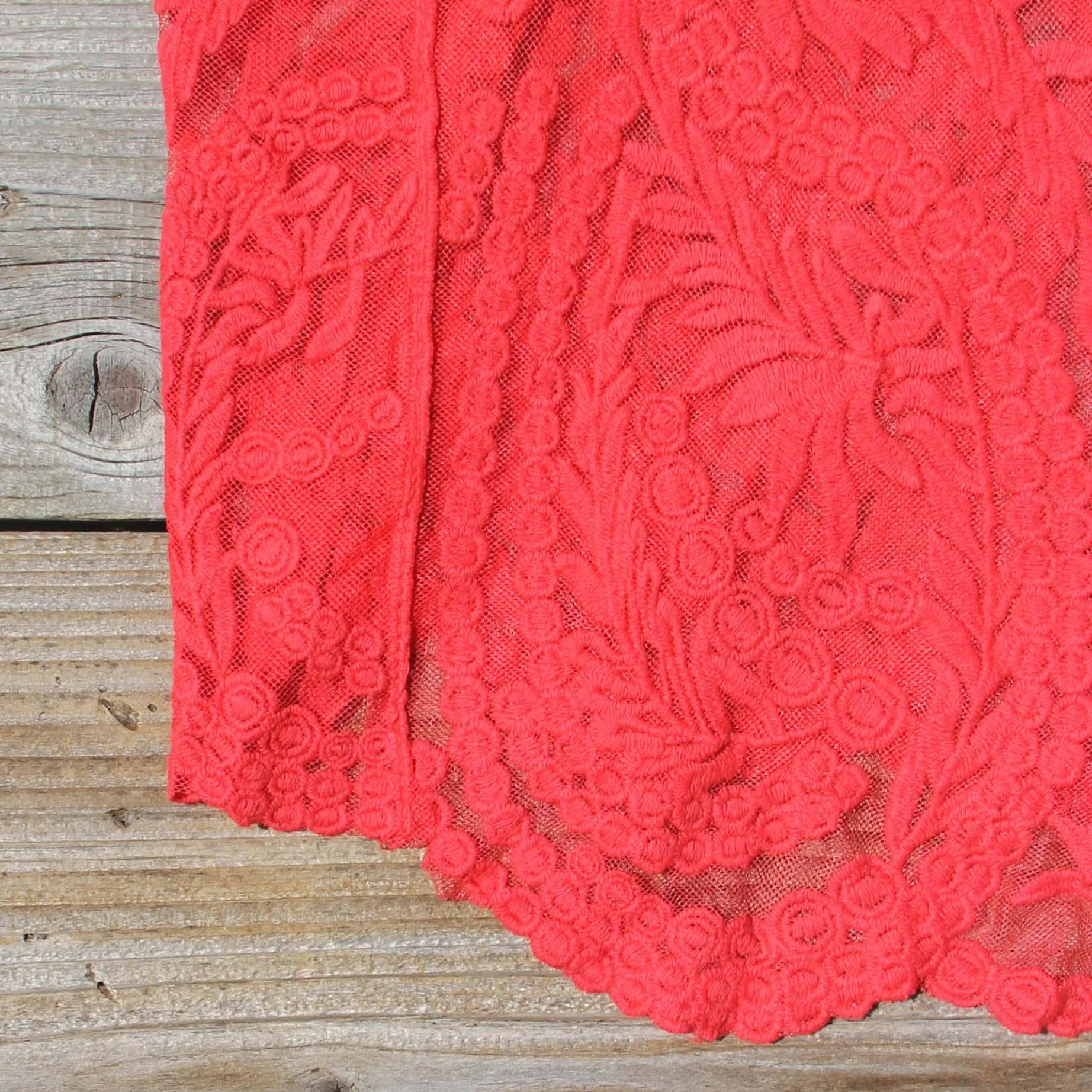 Summer Snow Lace Tank in Watermelon