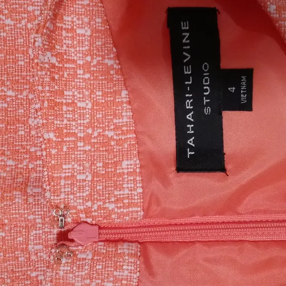 💎Tahari-Levine Studio💎 - Coral/White Sheath Dress w/Bamboo Detail