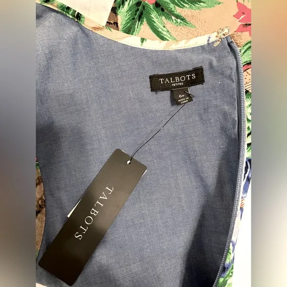 Talbots Casual Tropical Sheath Dress Size 6P NWT