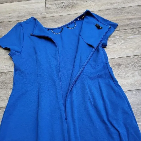 Talbots scalloped neckline cutouts blue sheath dress curve hugging stretch 6p