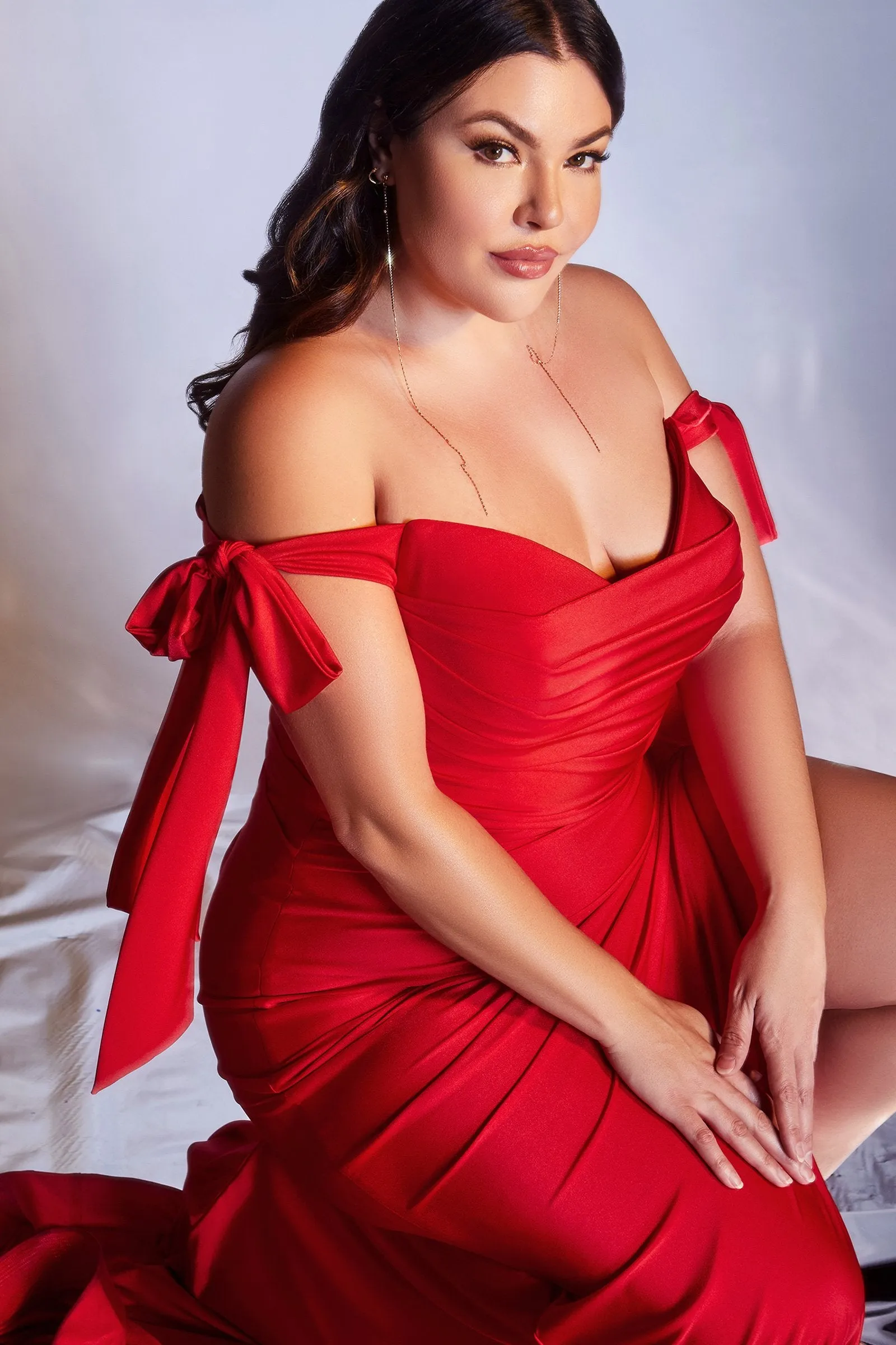 The Last Minute Bride Style Regal Rose - Red