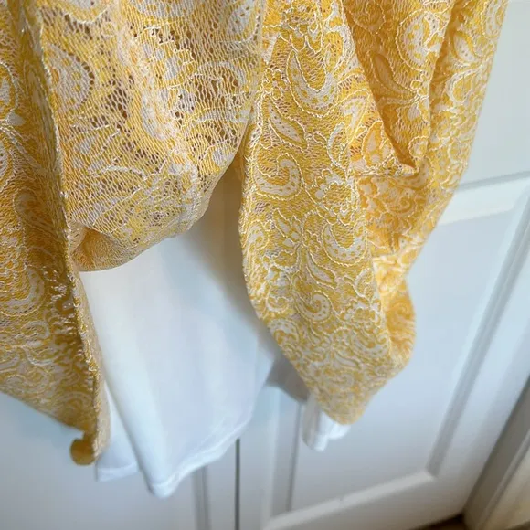 Tommy Hilfiger Dress  Fit and Flare size 10 cap sleeves daffodil with ivory lace